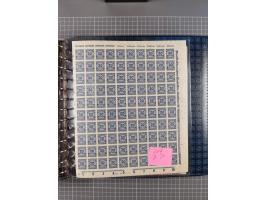 1900/23, reichhaltige und umfangreiche Bogensammlung in 9 Alben, vielfach spezialisiert nach Plattennummern, Farben und Typen