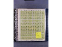 1900/23, reichhaltige und umfangreiche Bogensammlung in 9 Alben, vielfach spezialisiert nach Plattennummern, Farben und Typen