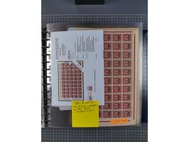 1900/23, reichhaltige und umfangreiche Bogensammlung in 9 Alben, vielfach spezialisiert nach Plattennummern, Farben und Typen