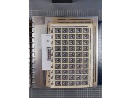 1900/23, reichhaltige und umfangreiche Bogensammlung in 9 Alben, vielfach spezialisiert nach Plattennummern, Farben und Typen