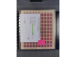 1900/23, reichhaltige und umfangreiche Bogensammlung in 9 Alben, vielfach spezialisiert nach Plattennummern, Farben und Typen