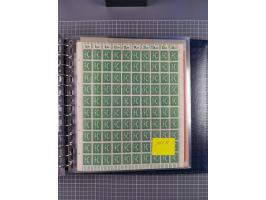 1900/23, reichhaltige und umfangreiche Bogensammlung in 9 Alben, vielfach spezialisiert nach Plattennummern, Farben und Typen