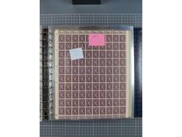 1900/23, reichhaltige und umfangreiche Bogensammlung in 9 Alben, vielfach spezialisiert nach Plattennummern, Farben und Typen