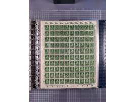 1900/23, reichhaltige und umfangreiche Bogensammlung in 9 Alben, vielfach spezialisiert nach Plattennummern, Farben und Typen