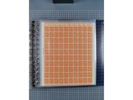 1900/23, reichhaltige und umfangreiche Bogensammlung in 9 Alben, vielfach spezialisiert nach Plattennummern, Farben und Typen