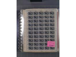 1900/23, reichhaltige und umfangreiche Bogensammlung in 9 Alben, vielfach spezialisiert nach Plattennummern, Farben und Typen