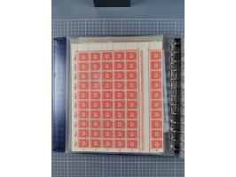 1900/23, reichhaltige und umfangreiche Bogensammlung in 9 Alben, vielfach spezialisiert nach Plattennummern, Farben und Typen