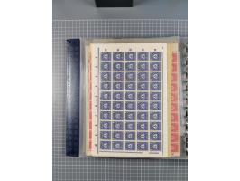 1900/23, reichhaltige und umfangreiche Bogensammlung in 9 Alben, vielfach spezialisiert nach Plattennummern, Farben und Typen