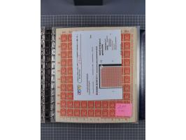 1900/23, reichhaltige und umfangreiche Bogensammlung in 9 Alben, vielfach spezialisiert nach Plattennummern, Farben und Typen