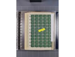 1900/23, reichhaltige und umfangreiche Bogensammlung in 9 Alben, vielfach spezialisiert nach Plattennummern, Farben und Typen