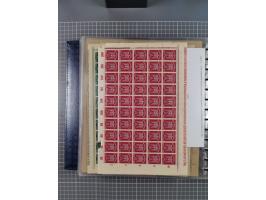 1900/23, reichhaltige und umfangreiche Bogensammlung in 9 Alben, vielfach spezialisiert nach Plattennummern, Farben und Typen