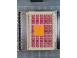 1900/23, reichhaltige und umfangreiche Bogensammlung in 9 Alben, vielfach spezialisiert nach Plattennummern, Farben und Typen