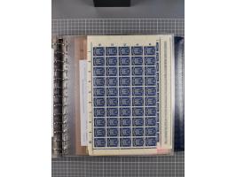 1900/23, reichhaltige und umfangreiche Bogensammlung in 9 Alben, vielfach spezialisiert nach Plattennummern, Farben und Typen