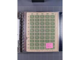 1900/23, reichhaltige und umfangreiche Bogensammlung in 9 Alben, vielfach spezialisiert nach Plattennummern, Farben und Typen