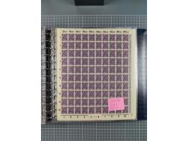 1900/23, reichhaltige und umfangreiche Bogensammlung in 9 Alben, vielfach spezialisiert nach Plattennummern, Farben und Typen