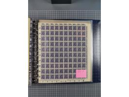 1900/23, reichhaltige und umfangreiche Bogensammlung in 9 Alben, vielfach spezialisiert nach Plattennummern, Farben und Typen