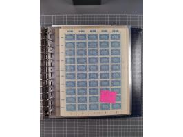 1900/23, reichhaltige und umfangreiche Bogensammlung in 9 Alben, vielfach spezialisiert nach Plattennummern, Farben und Typen