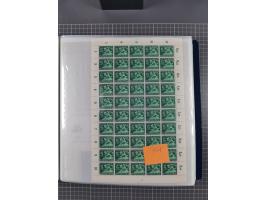 1912/45, kleine Partie Bogen, dabei Mi. I, 110b mit Plattenfehler I, 909-910, Einheitsgeberbogen, etc.