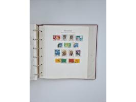 1948/90, in den Hauptnummern augenscheinlich komplette gestempelte Sammlungen Berlin 1948-90 und DDR 1949-90, sowie eine fast