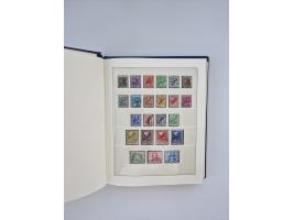 1948/90, in den Hauptnummern augenscheinlich komplette gestempelte Sammlungen Berlin 1948-90 und DDR 1949-90, sowie eine fast