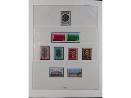 1949/79, postfrische und zusätzlich gestempelte Sammlung, in den Hauptnummern komplett, einschließlich Vor- und Mitläufern, d