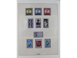 1949/79, postfrische und zusätzlich gestempelte Sammlung, in den Hauptnummern komplett, einschließlich Vor- und Mitläufern, d