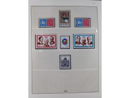 1949/79, postfrische und zusätzlich gestempelte Sammlung, in den Hauptnummern komplett, einschließlich Vor- und Mitläufern, d