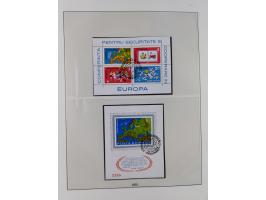 1949/79, postfrische und zusätzlich gestempelte Sammlung, in den Hauptnummern komplett, einschließlich Vor- und Mitläufern, d