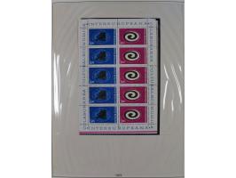 1949/79, postfrische und zusätzlich gestempelte Sammlung, in den Hauptnummern komplett, einschließlich Vor- und Mitläufern, d