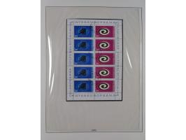 1949/79, postfrische und zusätzlich gestempelte Sammlung, in den Hauptnummern komplett, einschließlich Vor- und Mitläufern, d