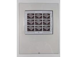 1949/79, postfrische und zusätzlich gestempelte Sammlung, in den Hauptnummern komplett, einschließlich Vor- und Mitläufern, d