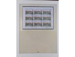 1949/79, postfrische und zusätzlich gestempelte Sammlung, in den Hauptnummern komplett, einschließlich Vor- und Mitläufern, d