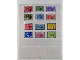 1949/79, postfrische und zusätzlich gestempelte Sammlung, in den Hauptnummern komplett, einschließlich Vor- und Mitläufern, d