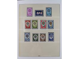 1949/79, postfrische und zusätzlich gestempelte Sammlung, in den Hauptnummern komplett, einschließlich Vor- und Mitläufern, d