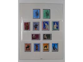 1949/79, postfrische und zusätzlich gestempelte Sammlung, in den Hauptnummern komplett, einschließlich Vor- und Mitläufern, d