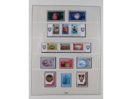 1949/79, postfrische und zusätzlich gestempelte Sammlung, in den Hauptnummern komplett, einschließlich Vor- und Mitläufern, d