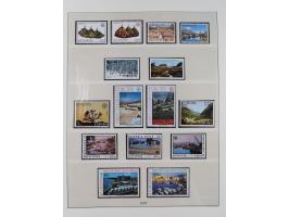 1949/79, postfrische und zusätzlich gestempelte Sammlung, in den Hauptnummern komplett, einschließlich Vor- und Mitläufern, d