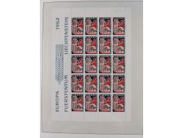 1949/79, postfrische und zusätzlich gestempelte Sammlung, in den Hauptnummern komplett, einschließlich Vor- und Mitläufern, d