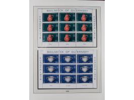 1949/79, postfrische und zusätzlich gestempelte Sammlung, in den Hauptnummern komplett, einschließlich Vor- und Mitläufern, d