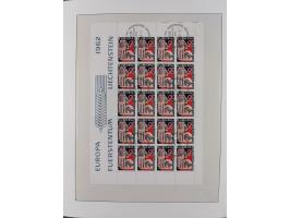 1949/79, postfrische und zusätzlich gestempelte Sammlung, in den Hauptnummern komplett, einschließlich Vor- und Mitläufern, d