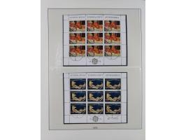 1949/79, postfrische und zusätzlich gestempelte Sammlung, in den Hauptnummern komplett, einschließlich Vor- und Mitläufern, d