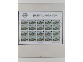 1949/79, postfrische und zusätzlich gestempelte Sammlung, in den Hauptnummern komplett, einschließlich Vor- und Mitläufern, d