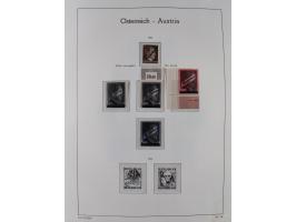 1945/78, postfrische und meist zusätzlich gestempelte Sammlung, in den Hauptnummern komplett, dabei Renner-Kleinbogen und Vög