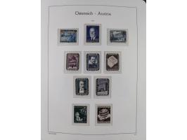 1945/78, postfrische und meist zusätzlich gestempelte Sammlung, in den Hauptnummern komplett, dabei Renner-Kleinbogen und Vög