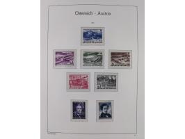 1945/78, postfrische und meist zusätzlich gestempelte Sammlung, in den Hauptnummern komplett, dabei Renner-Kleinbogen und Vög