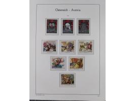 1945/78, postfrische und meist zusätzlich gestempelte Sammlung, in den Hauptnummern komplett, dabei Renner-Kleinbogen und Vög