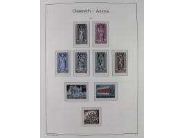 1945/78, postfrische und meist zusätzlich gestempelte Sammlung, in den Hauptnummern komplett, dabei Renner-Kleinbogen und Vög
