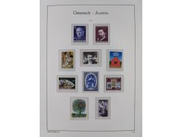 1945/78, postfrische und meist zusätzlich gestempelte Sammlung, in den Hauptnummern komplett, dabei Renner-Kleinbogen und Vög