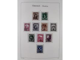 1945/78, postfrische und meist zusätzlich gestempelte Sammlung, in den Hauptnummern komplett, dabei Renner-Kleinbogen und Vög