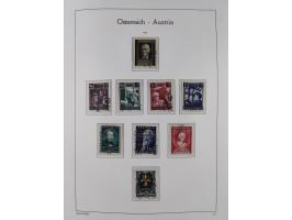 1945/78, postfrische und meist zusätzlich gestempelte Sammlung, in den Hauptnummern komplett, dabei Renner-Kleinbogen und Vög